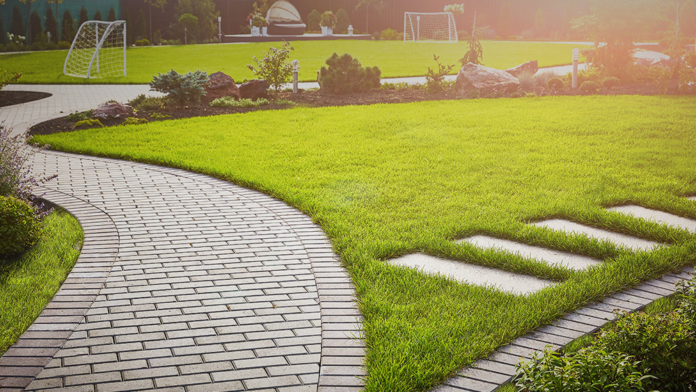 Πώς να διαμορφώσετε ένα λειτουργικά και αισθητικά όμορφο κήπο
